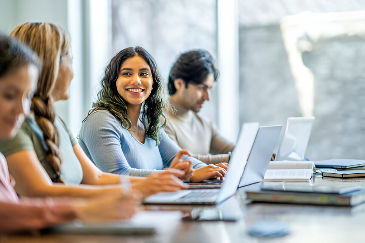 Oracle Fusion SCM Cloud
